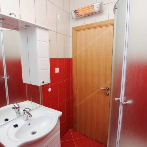 פודסטראנה Apartmani Ivo מראה חיצוני תמונה