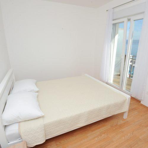 פודסטראנה Apartmani Ivo מראה חיצוני תמונה