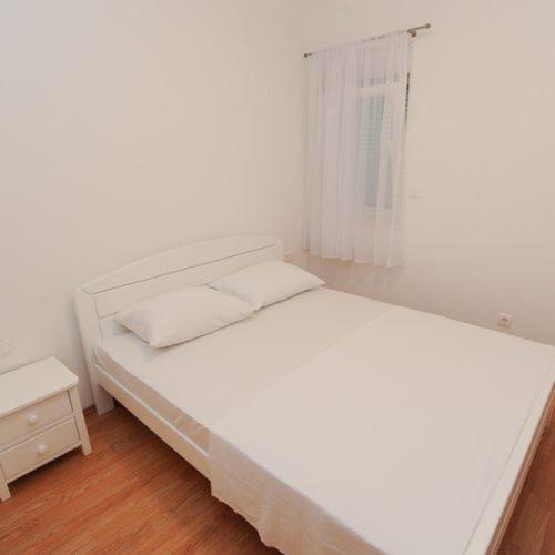 פודסטראנה Apartmani Ivo מראה חיצוני תמונה